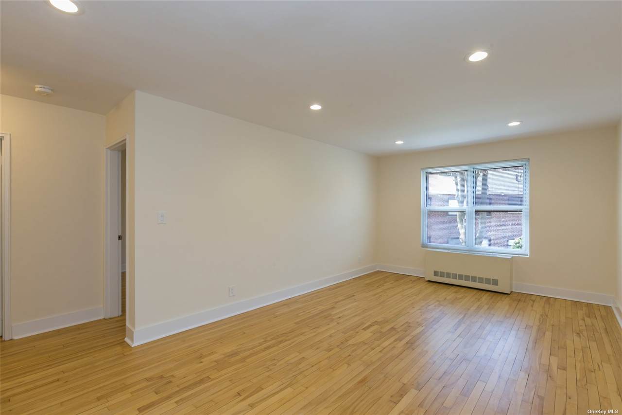 300 Main Street - Photo 1