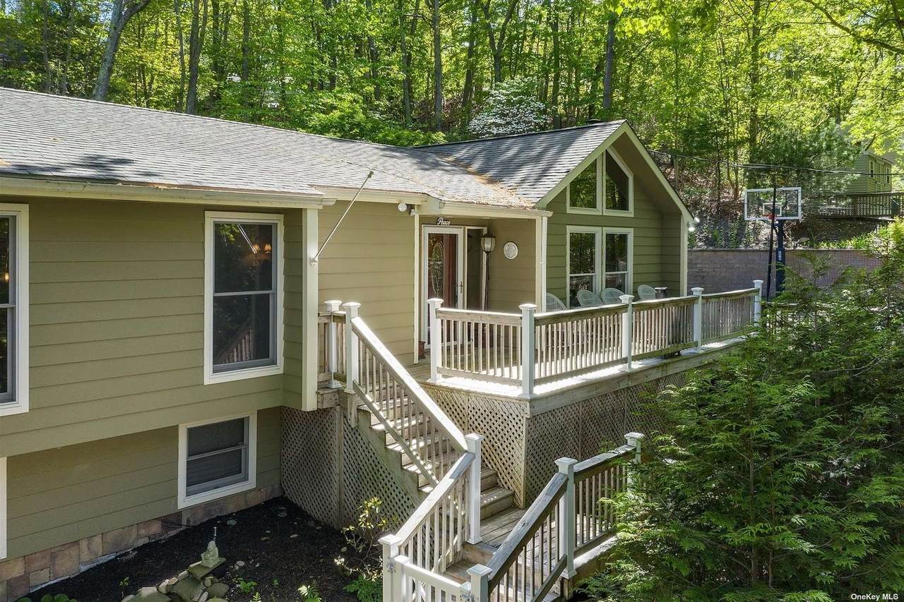 221 Old Post Road - Photo 1