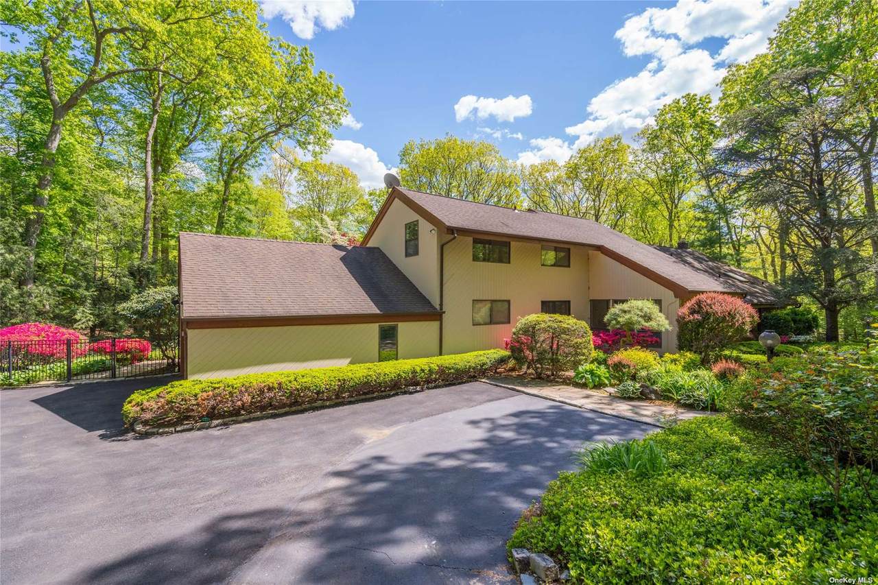 32 Timber Ridge Drive - Photo 1