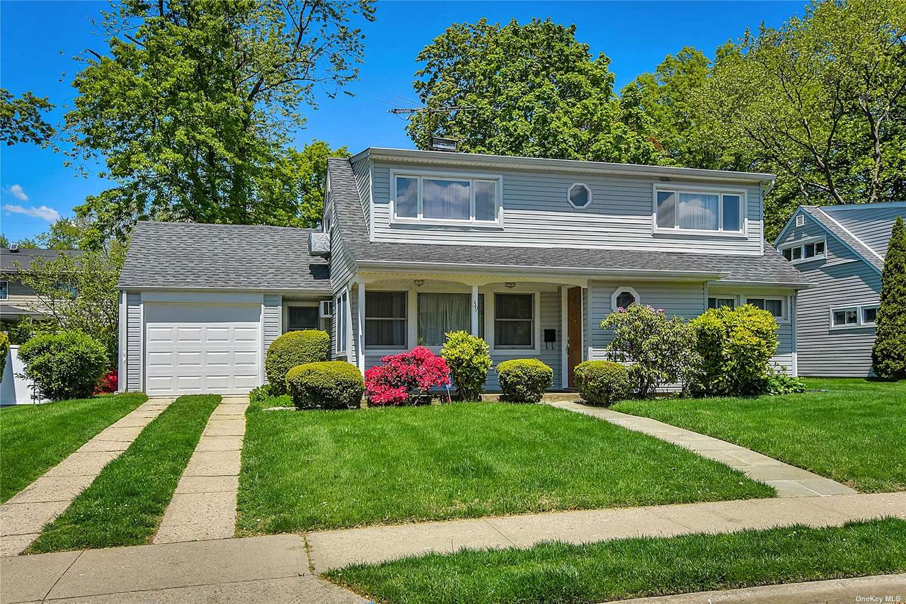 39 Wakefield Avenue - Photo 1