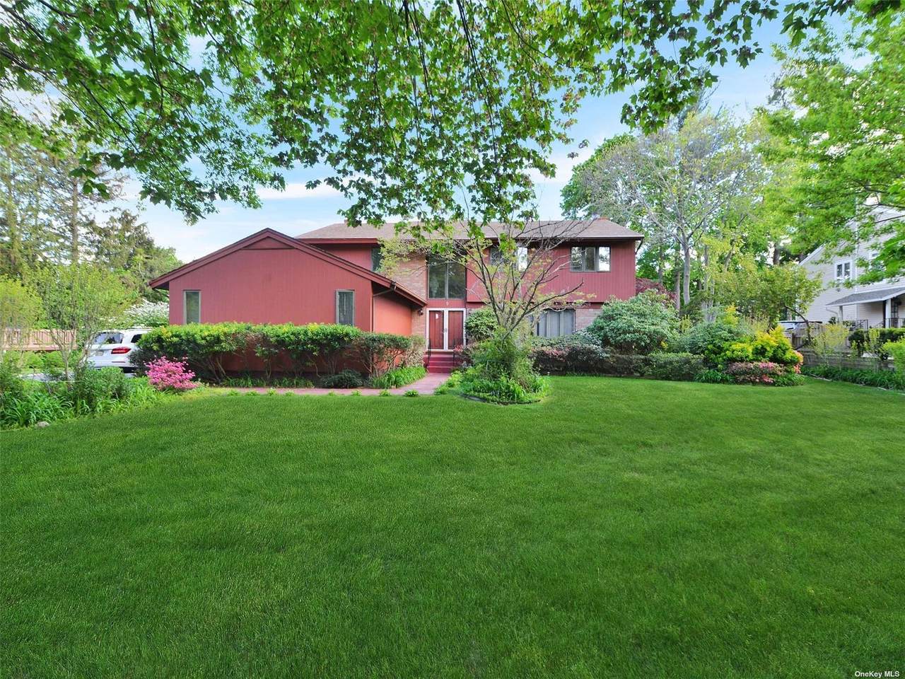 9 Bristol Drive - Photo 1