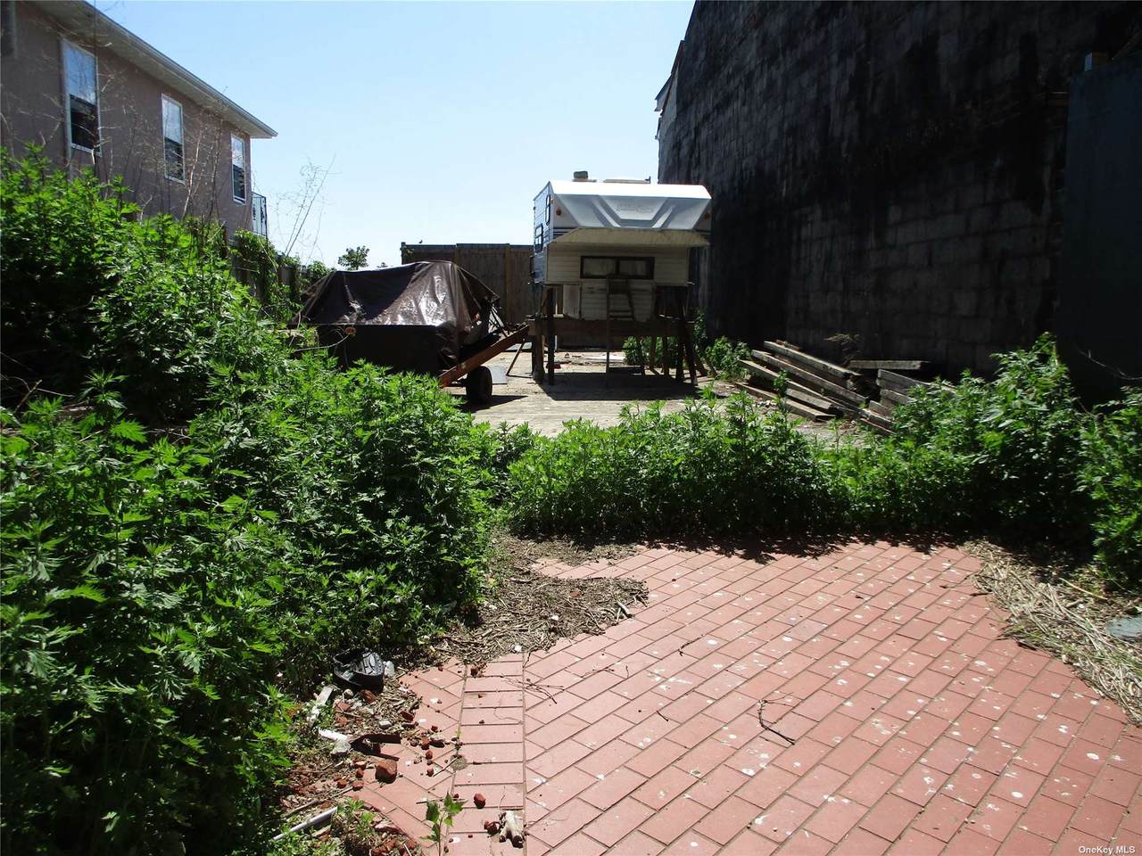 2220 National Drive - Photo 1