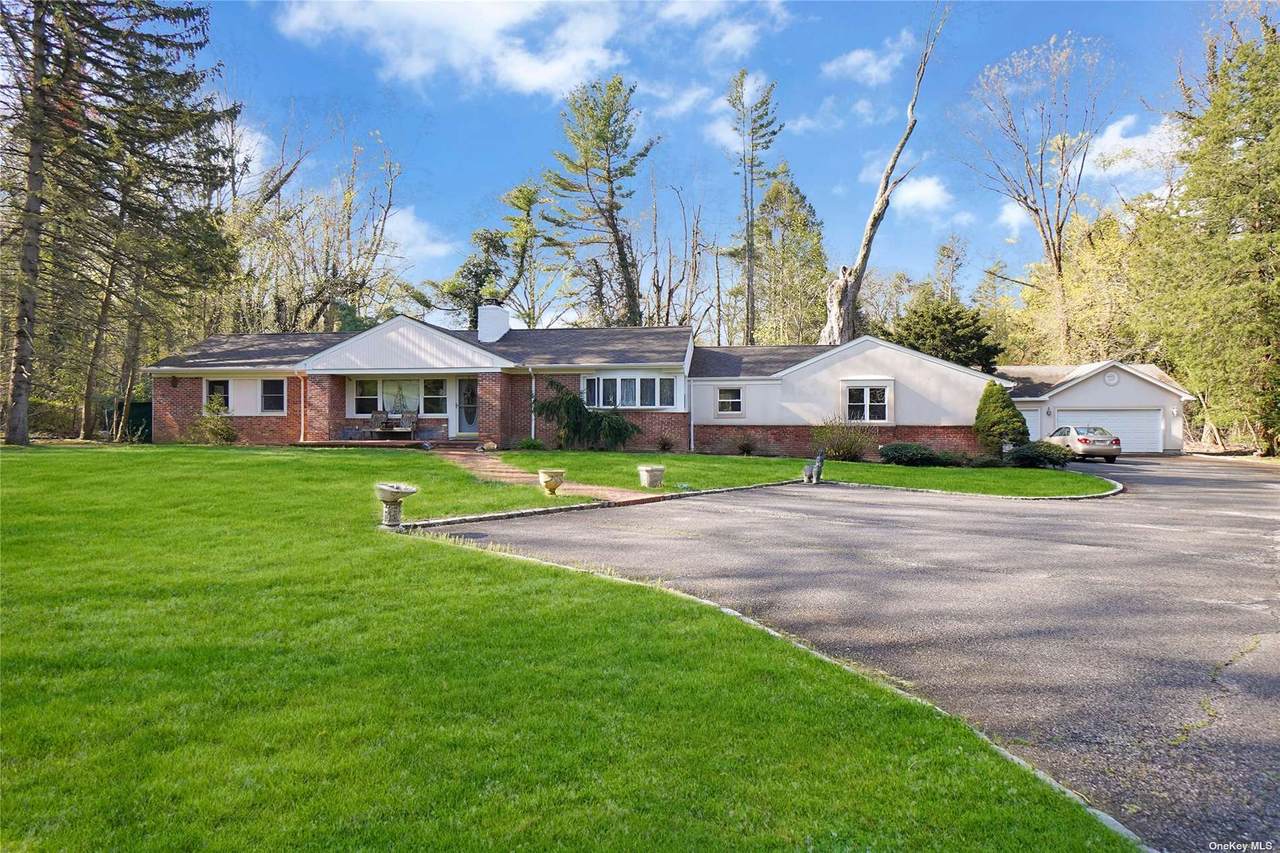34 Horse Hollow Court - Photo 1