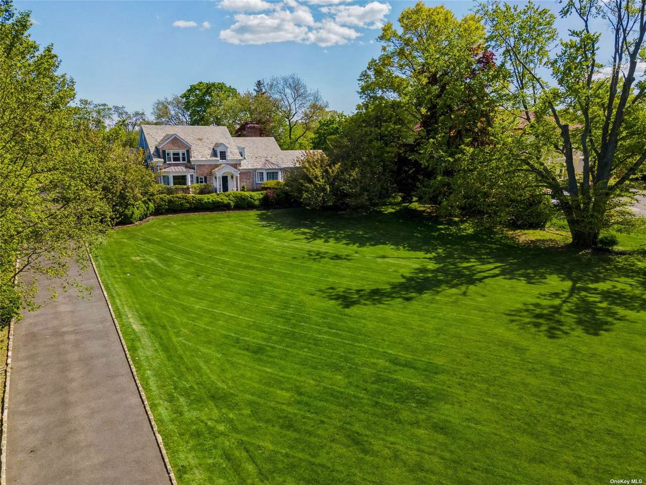 228 Cedar Avenue - Photo 1
