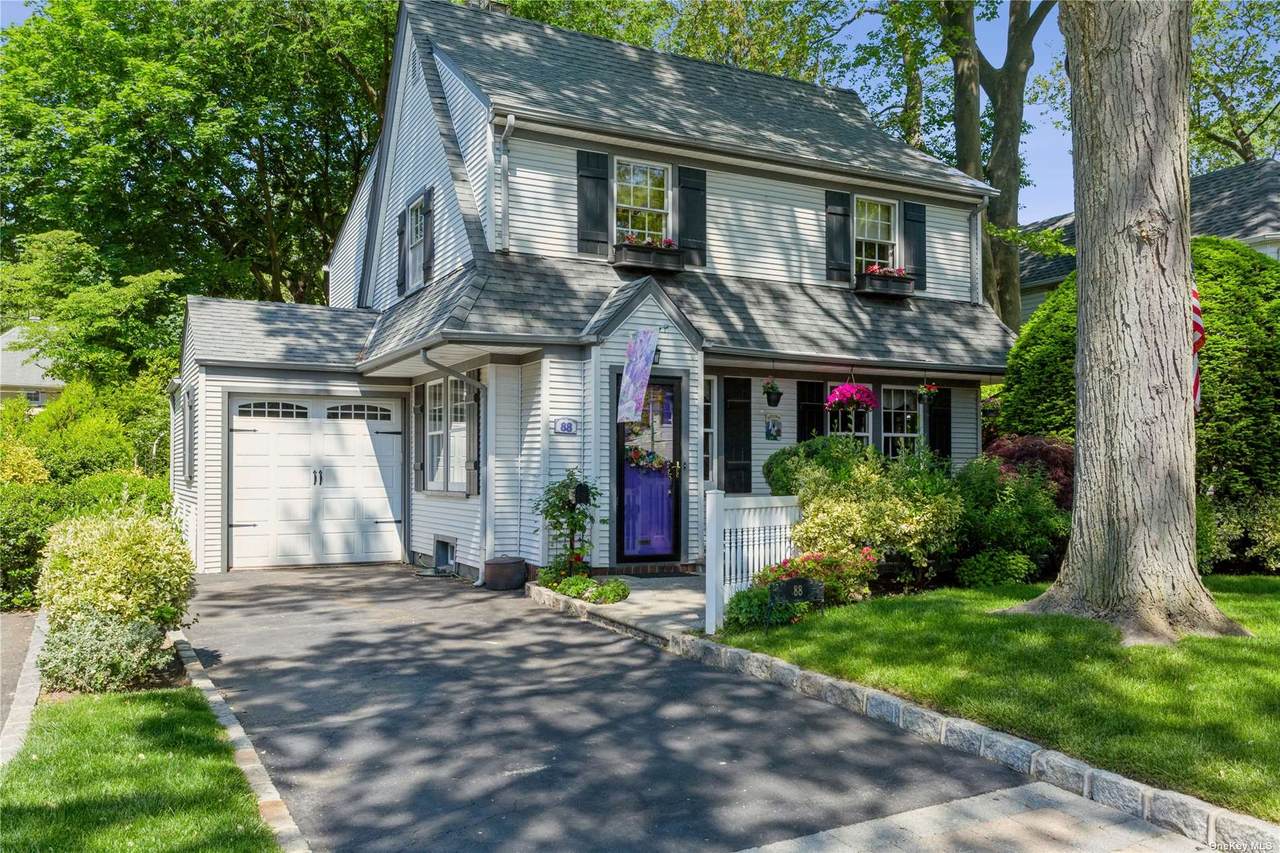 88 Adams Street - Photo 1
