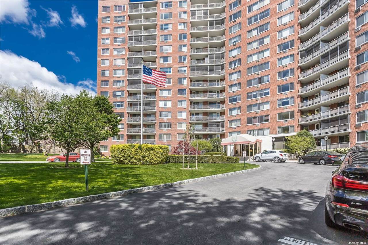 220-55 46 Avenue - Photo 1