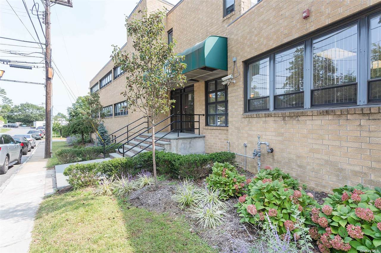 1 Plaza Road - Photo 1