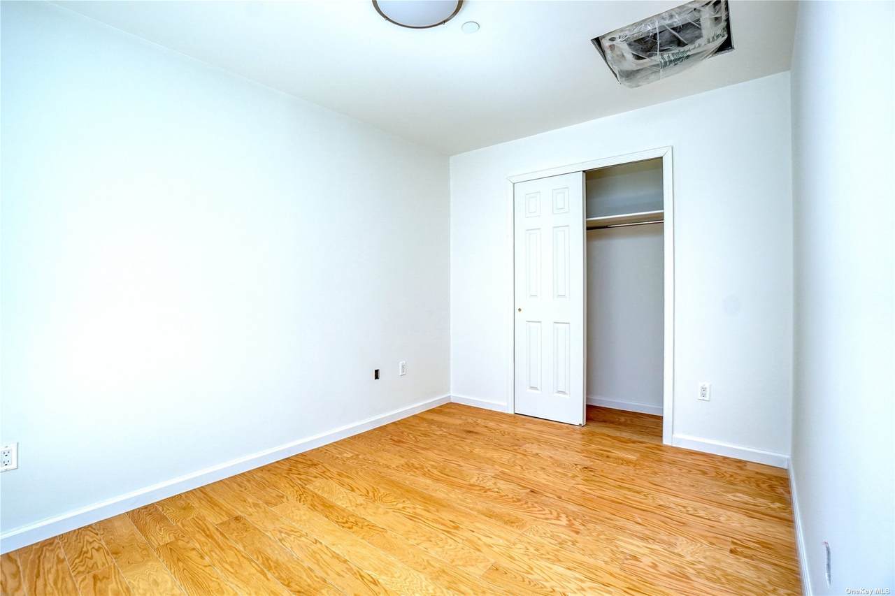 4229 Parsons Blvd - Photo 1