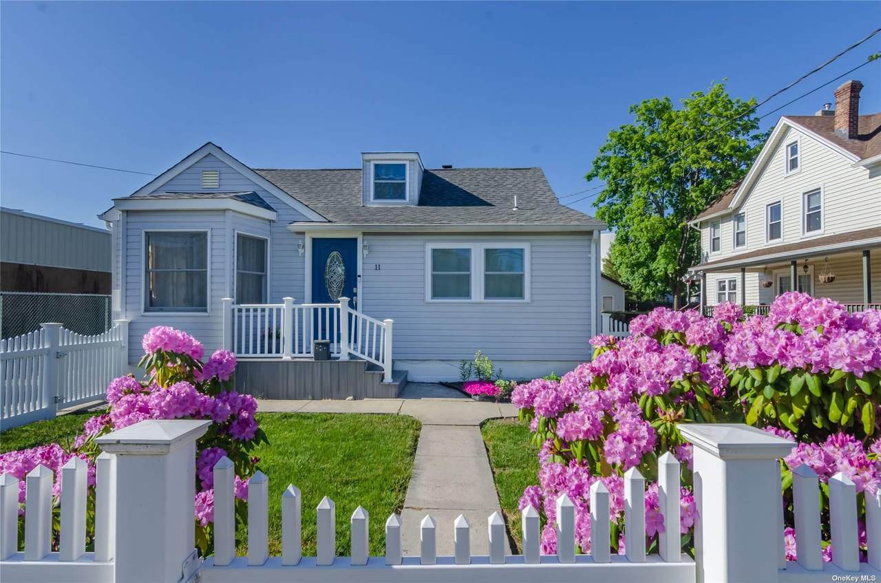 11 Edwards Street - Photo 1