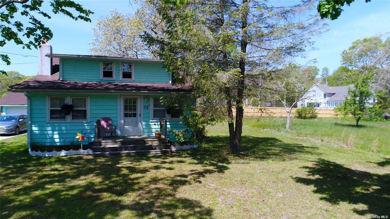 15 Summit Boulevard - Photo 1