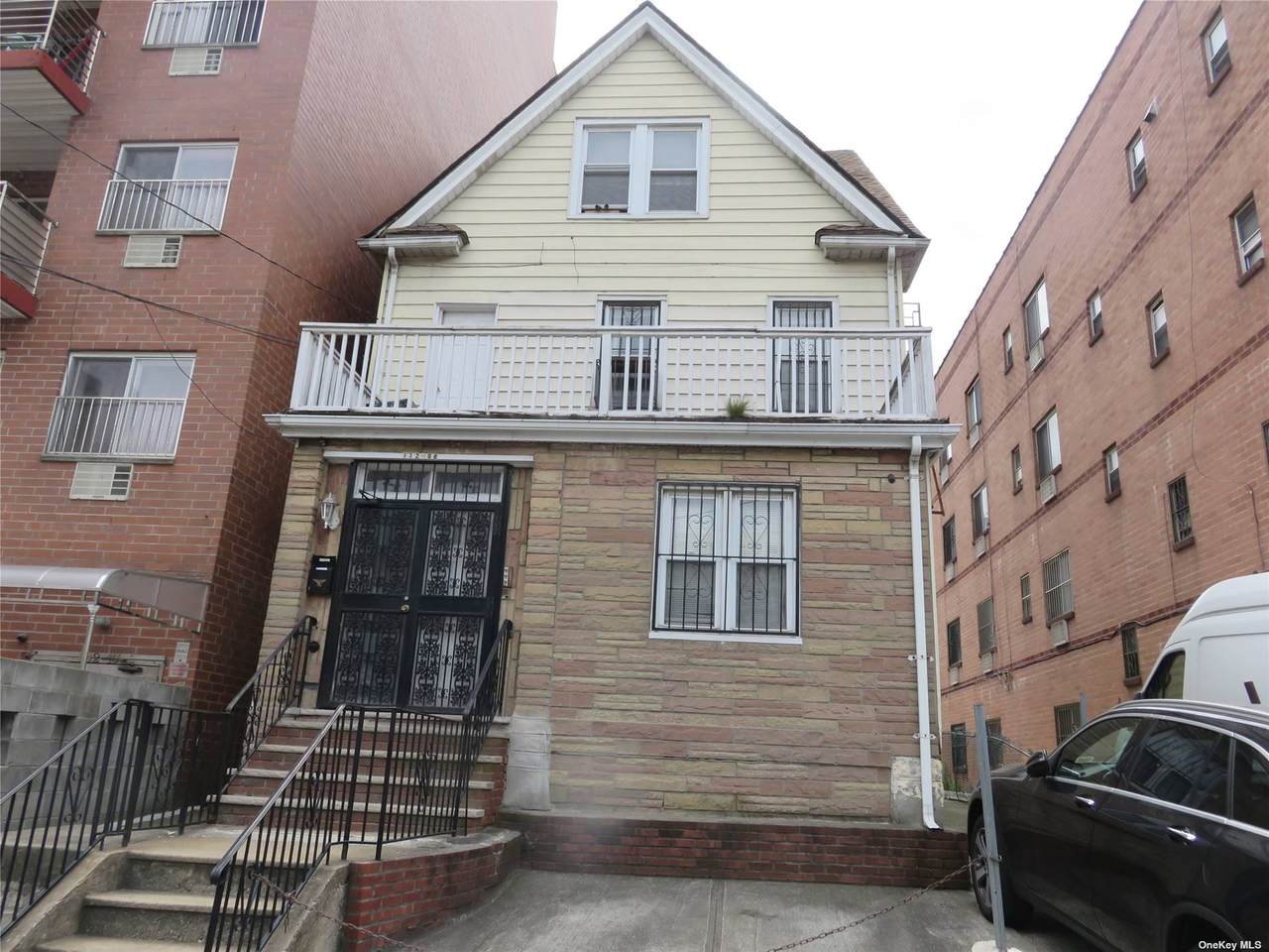 132-08 41 Road - Photo 1