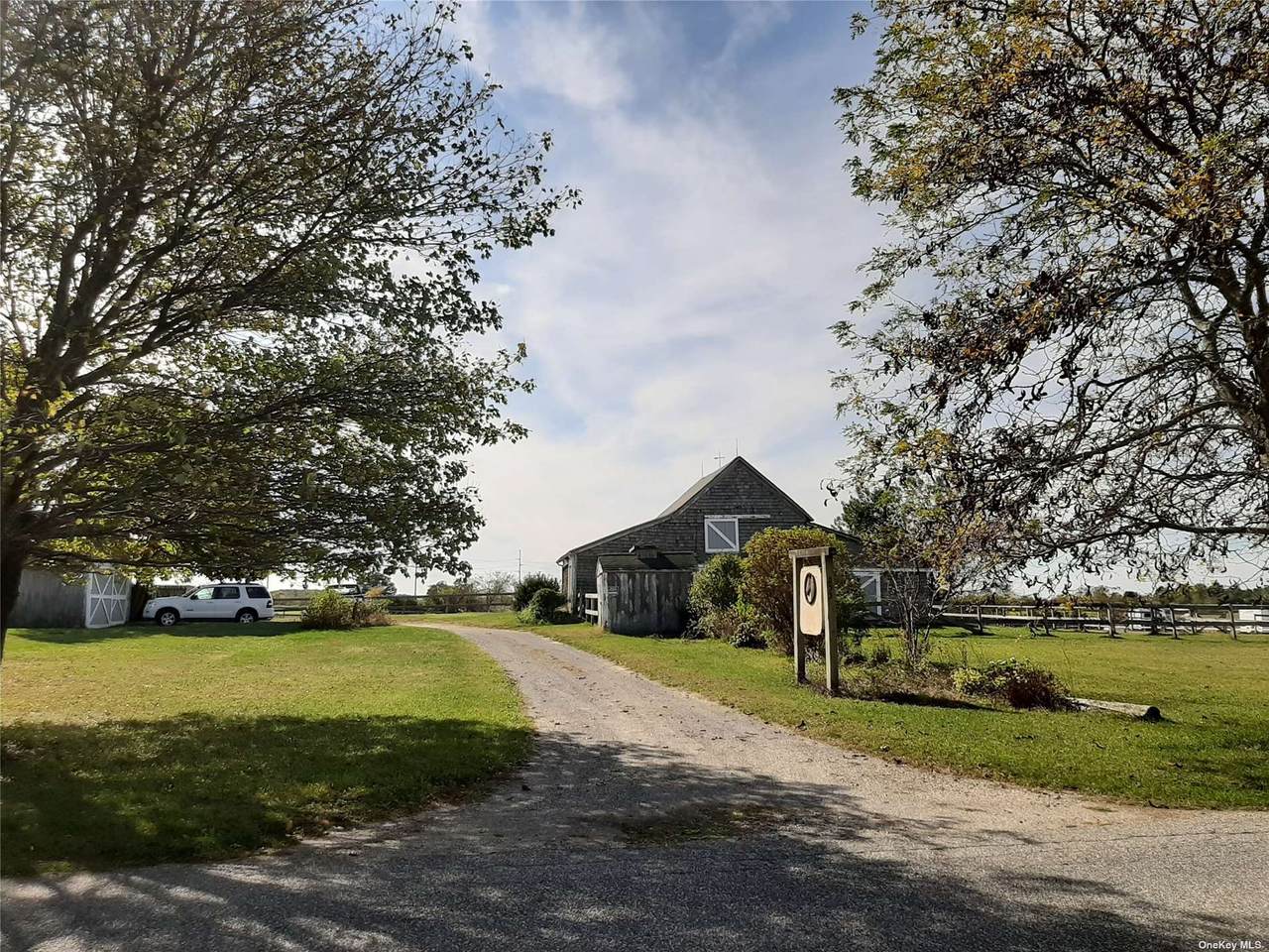 253 Twomey Avenue - Photo 1