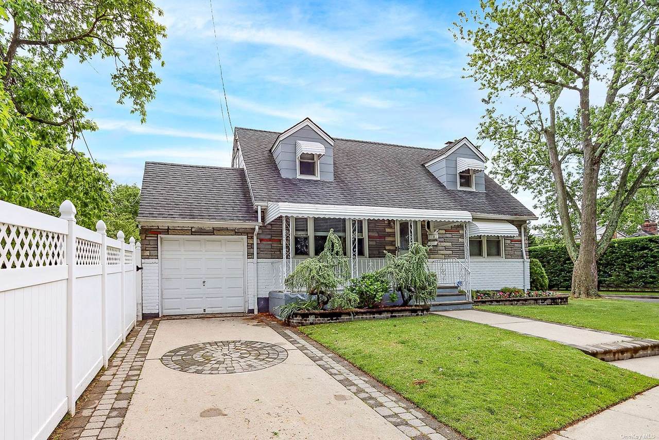 1717 Beck Place - Photo 1