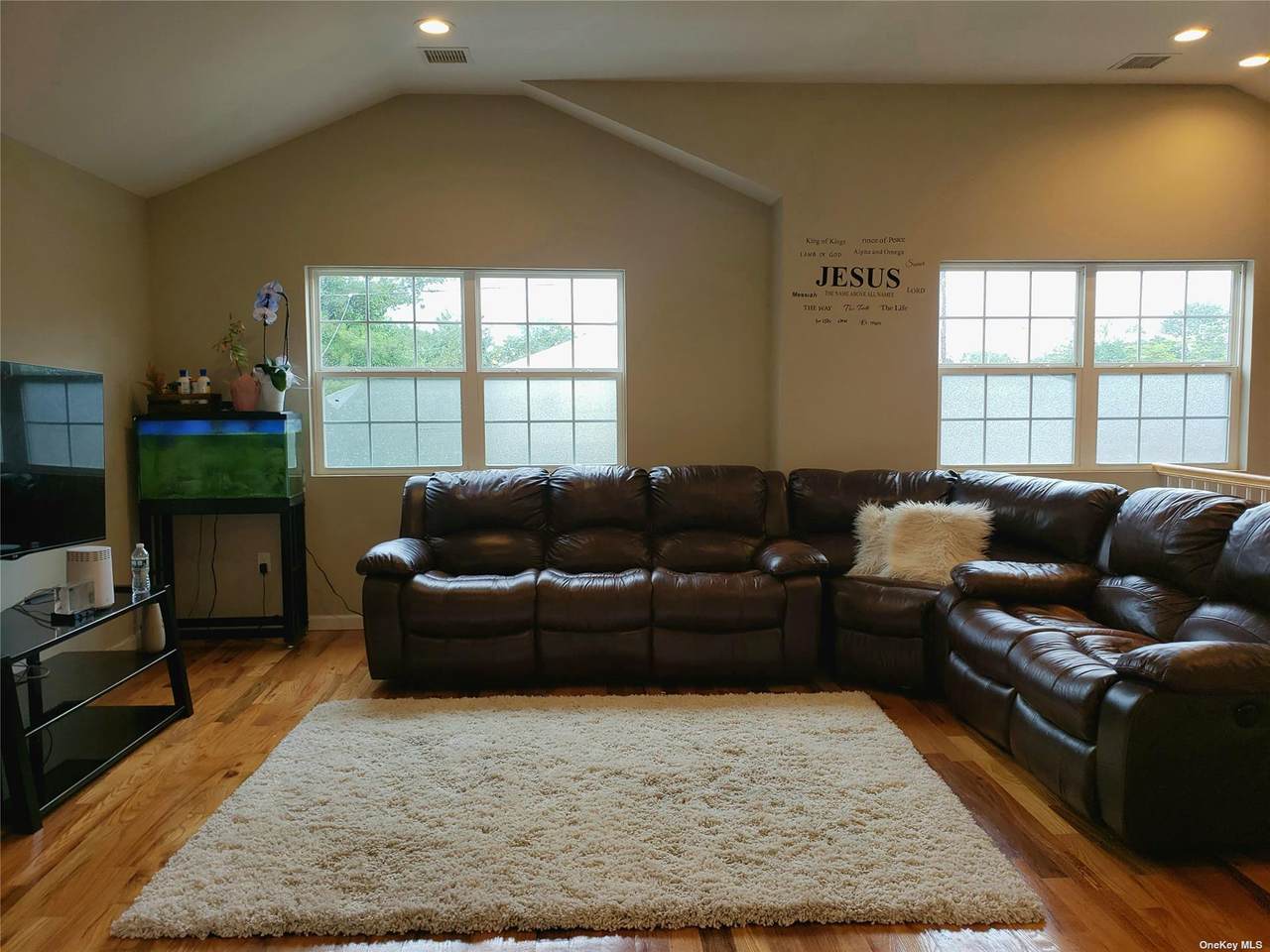 218 Dartmouth Street - Photo 1