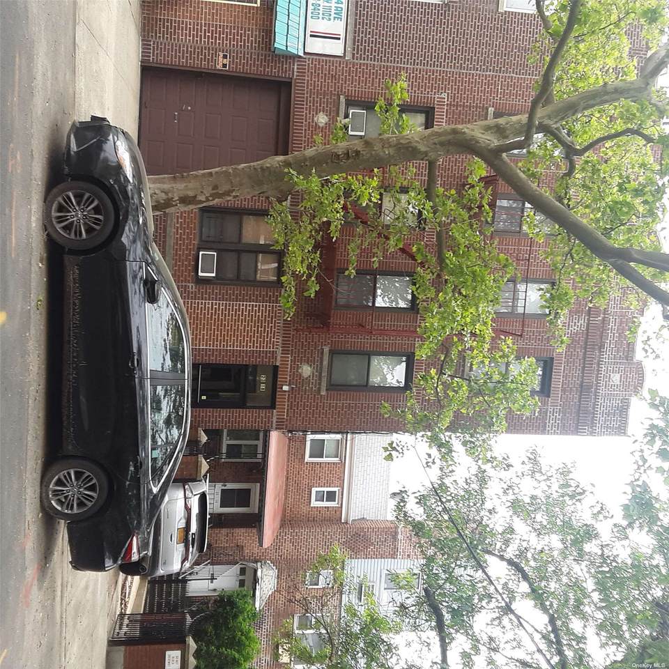 23-18 24 Avenue - Photo 1