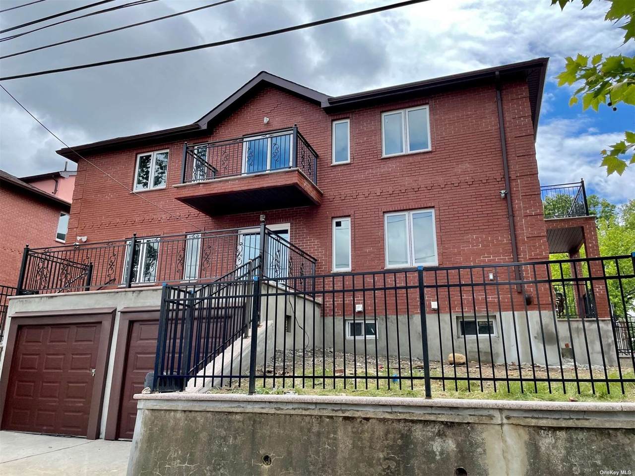 107-02 31 Avenue - Photo 1