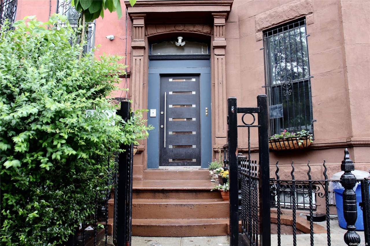 359 Halsey Street - Photo 1