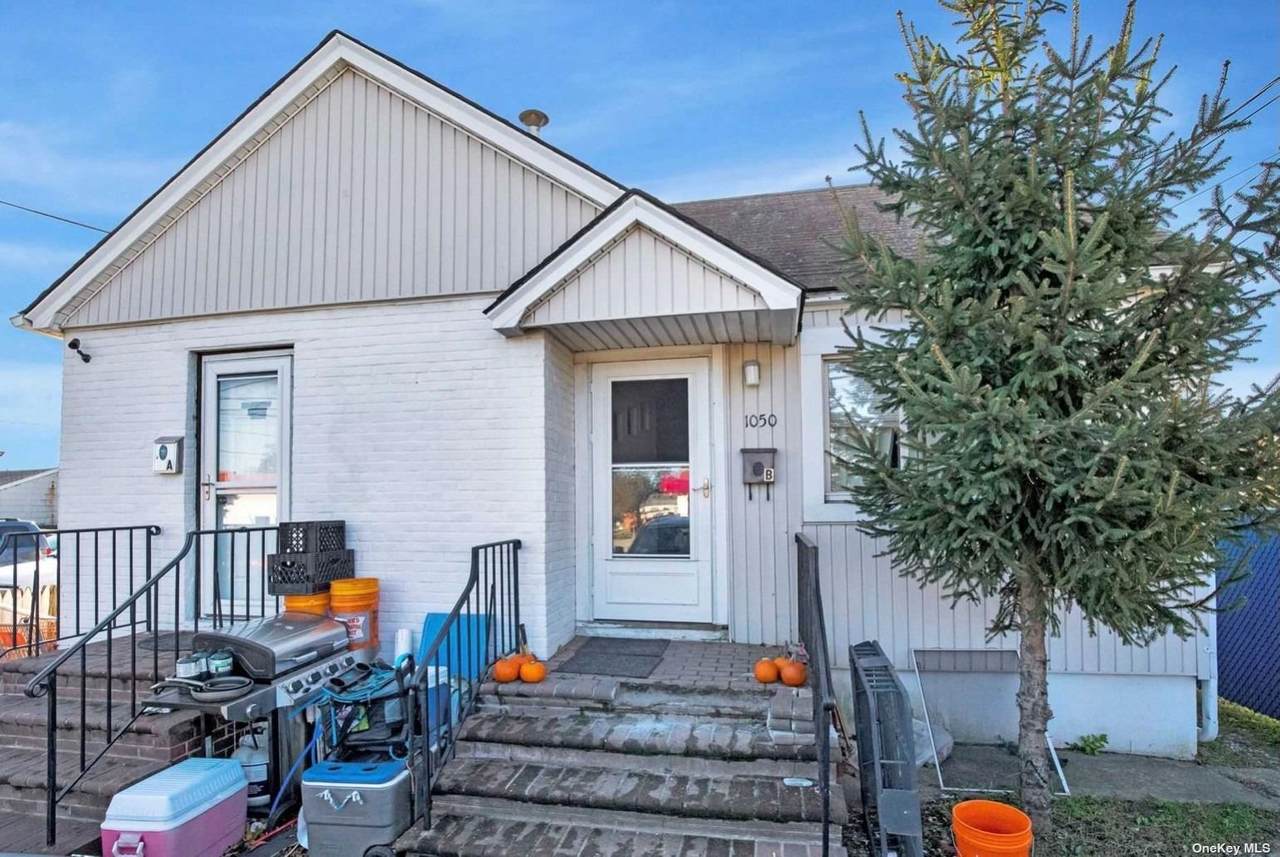 1050 Montauk Highway - Photo 1