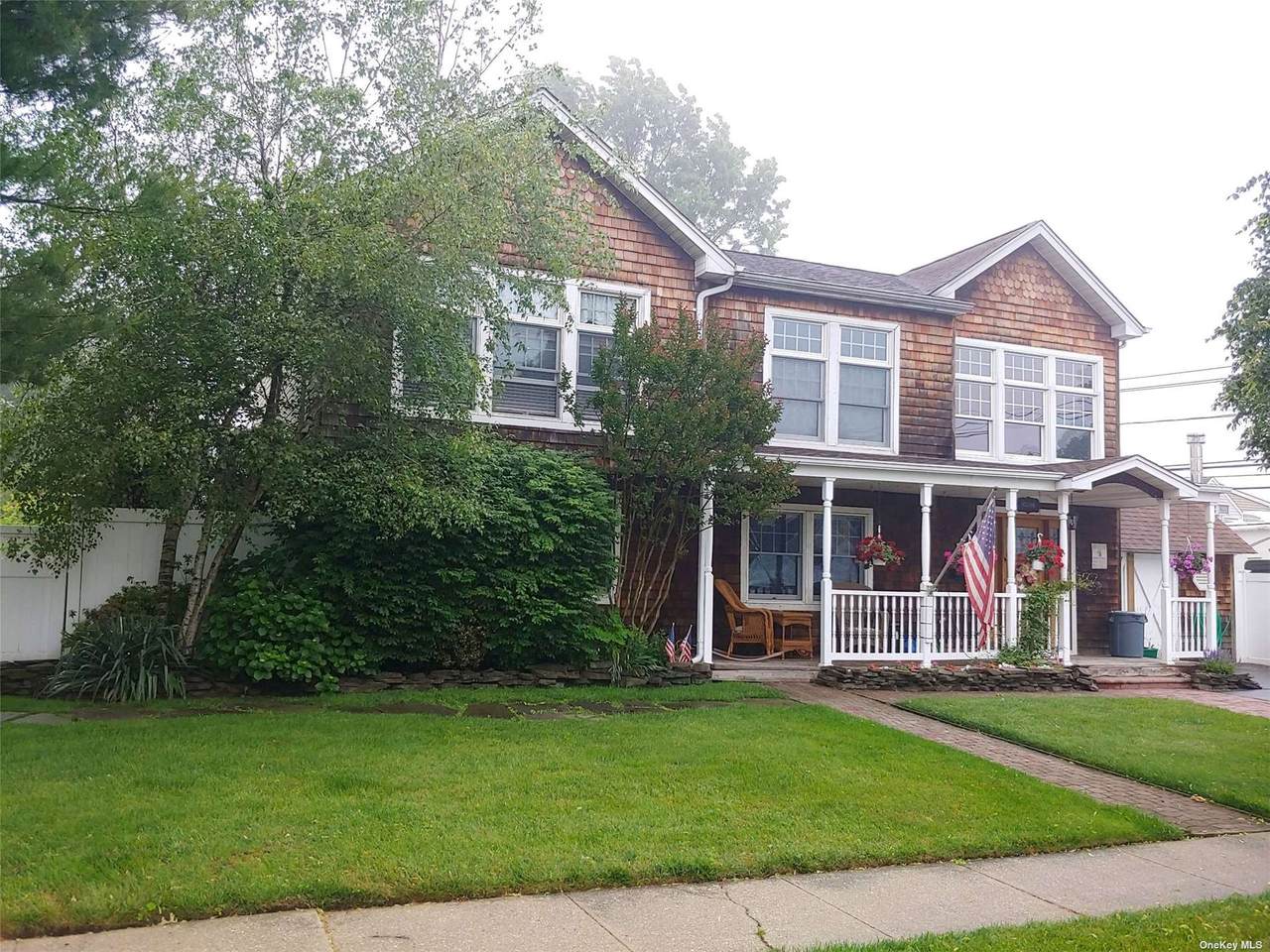 7 Rose Lane - Photo 1