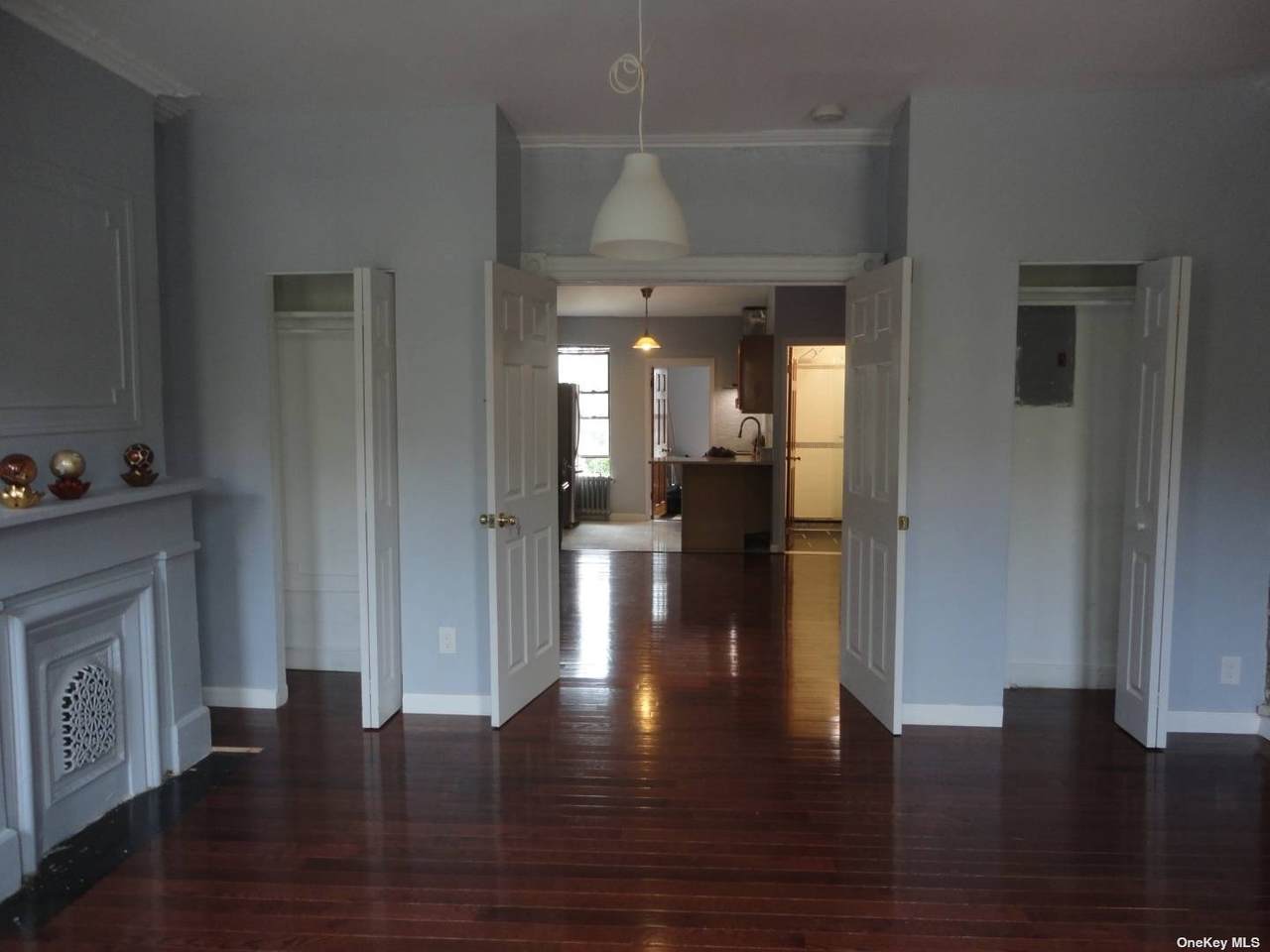 384 Douglass Street - Photo 1