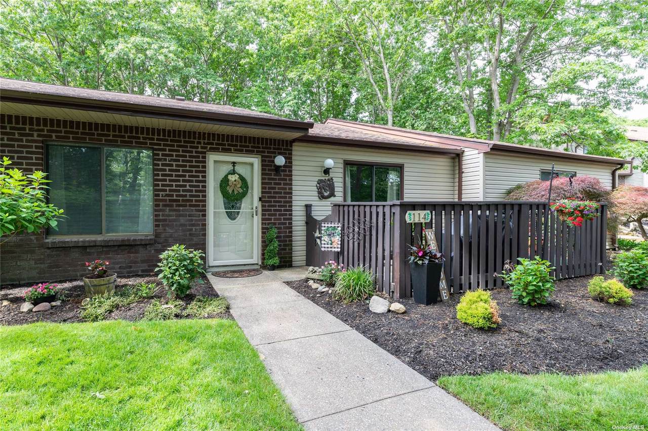 114 Birchwood Road - Photo 1