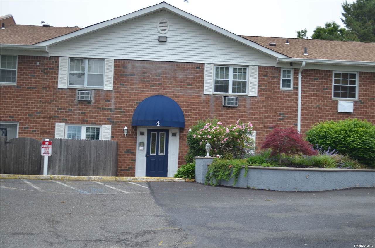 460 Old Town Road - Photo 1