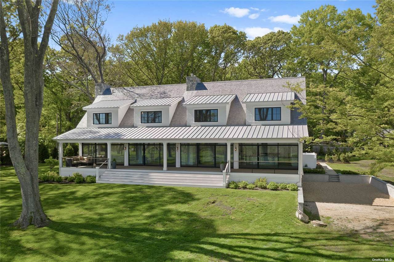 93 Lloyd Harbor Road - Photo 1