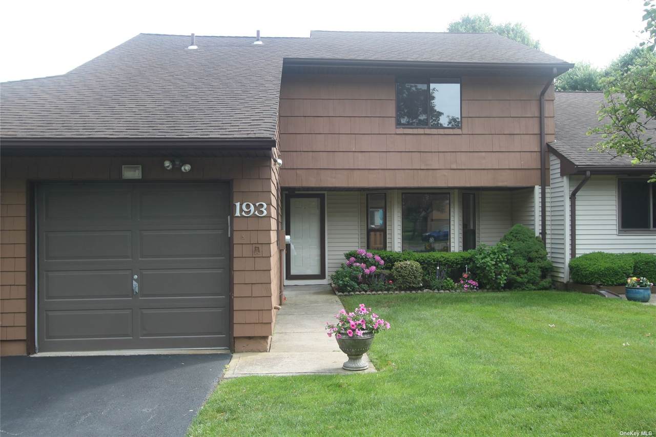 193 Scarlett Drive - Photo 1