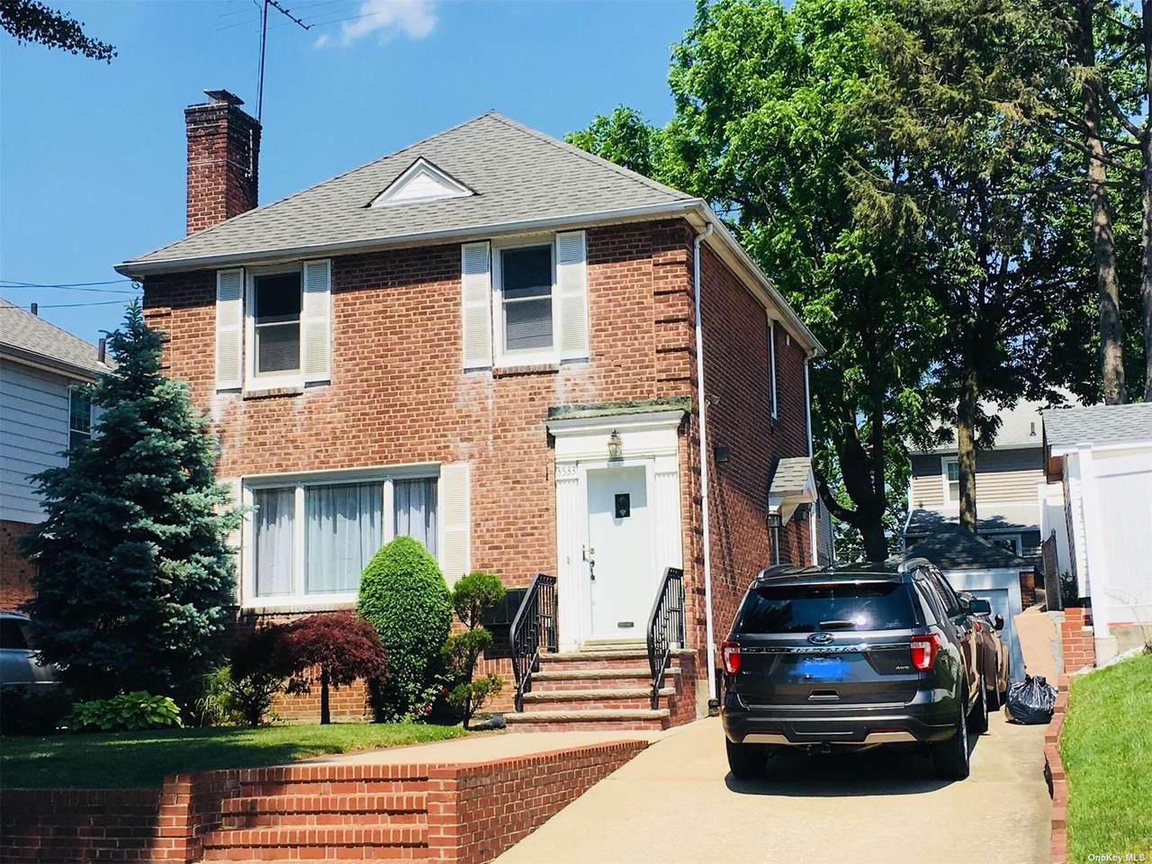 35-33 Corporal Kennedy Street - Photo 1
