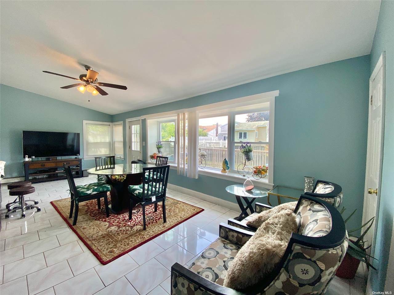 3322 Parkway Drive - Photo 1