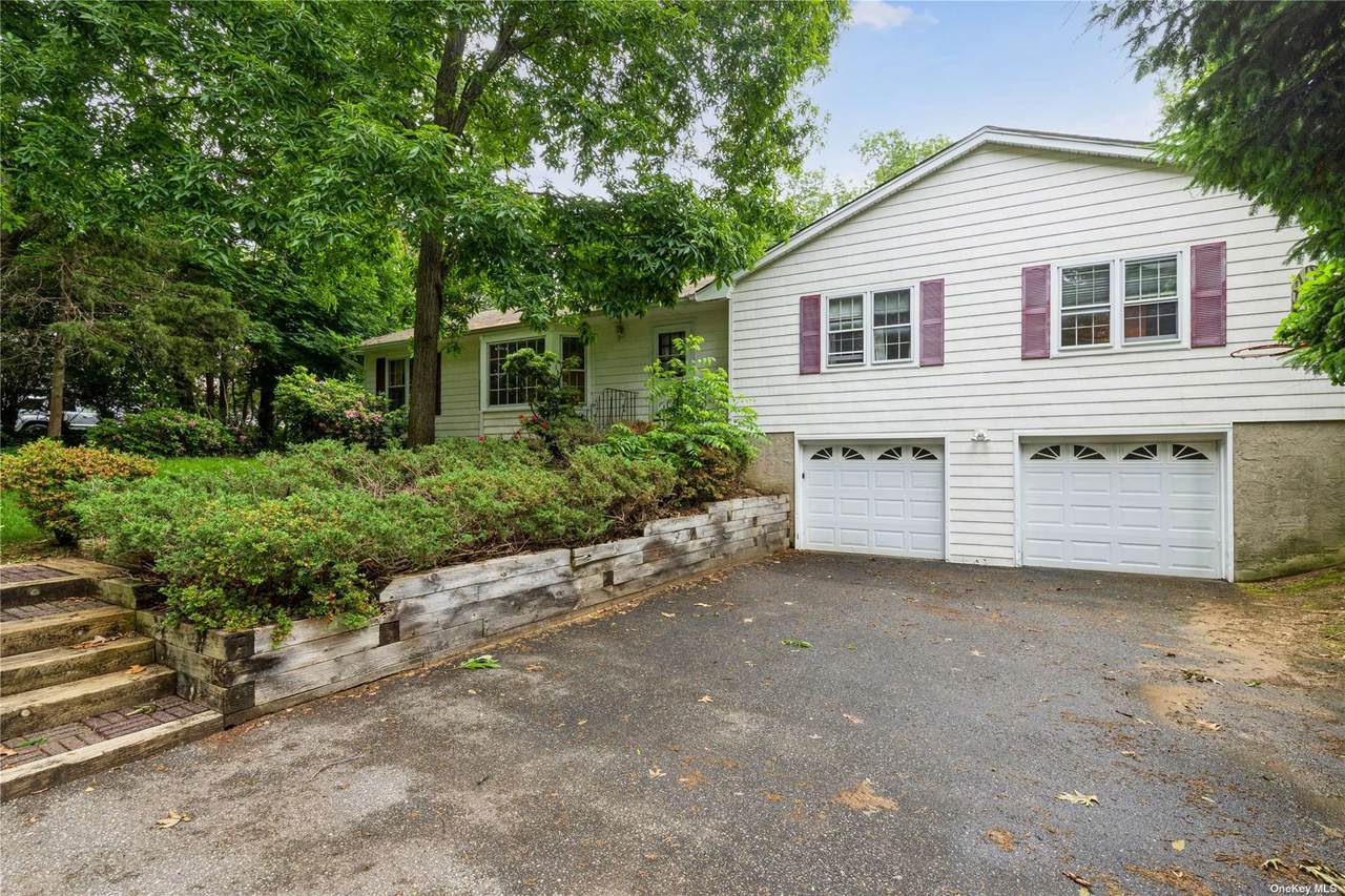 25 Sheffield Lane - Photo 1