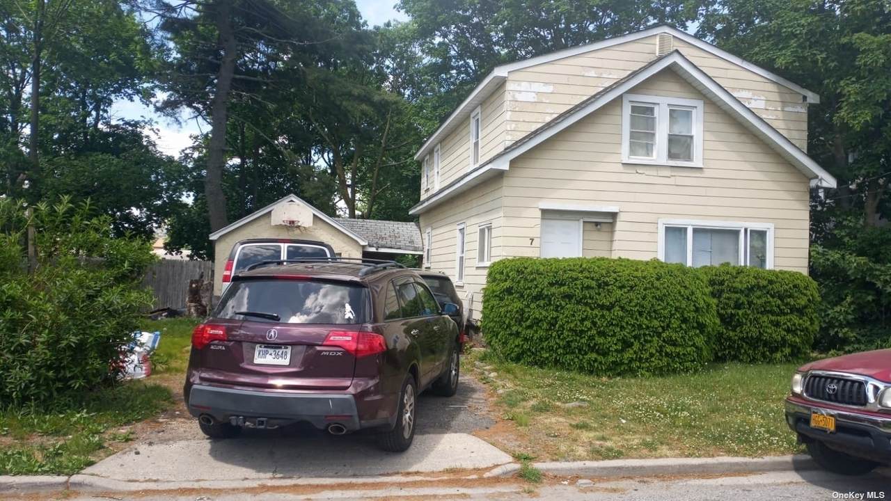 7 Berkley - Photo 1