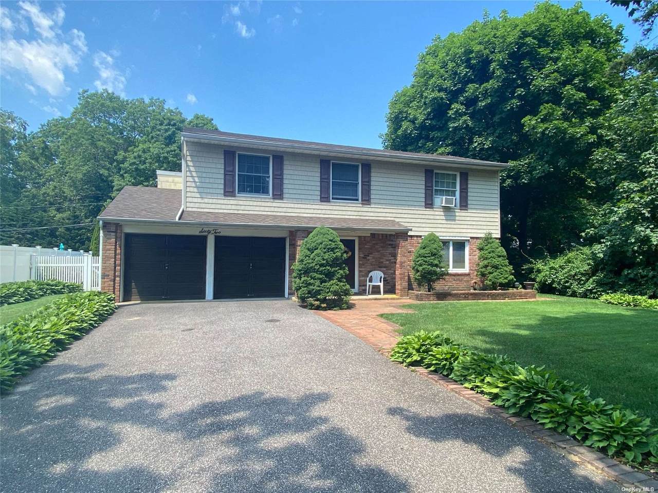 62 Roy Drive - Photo 1