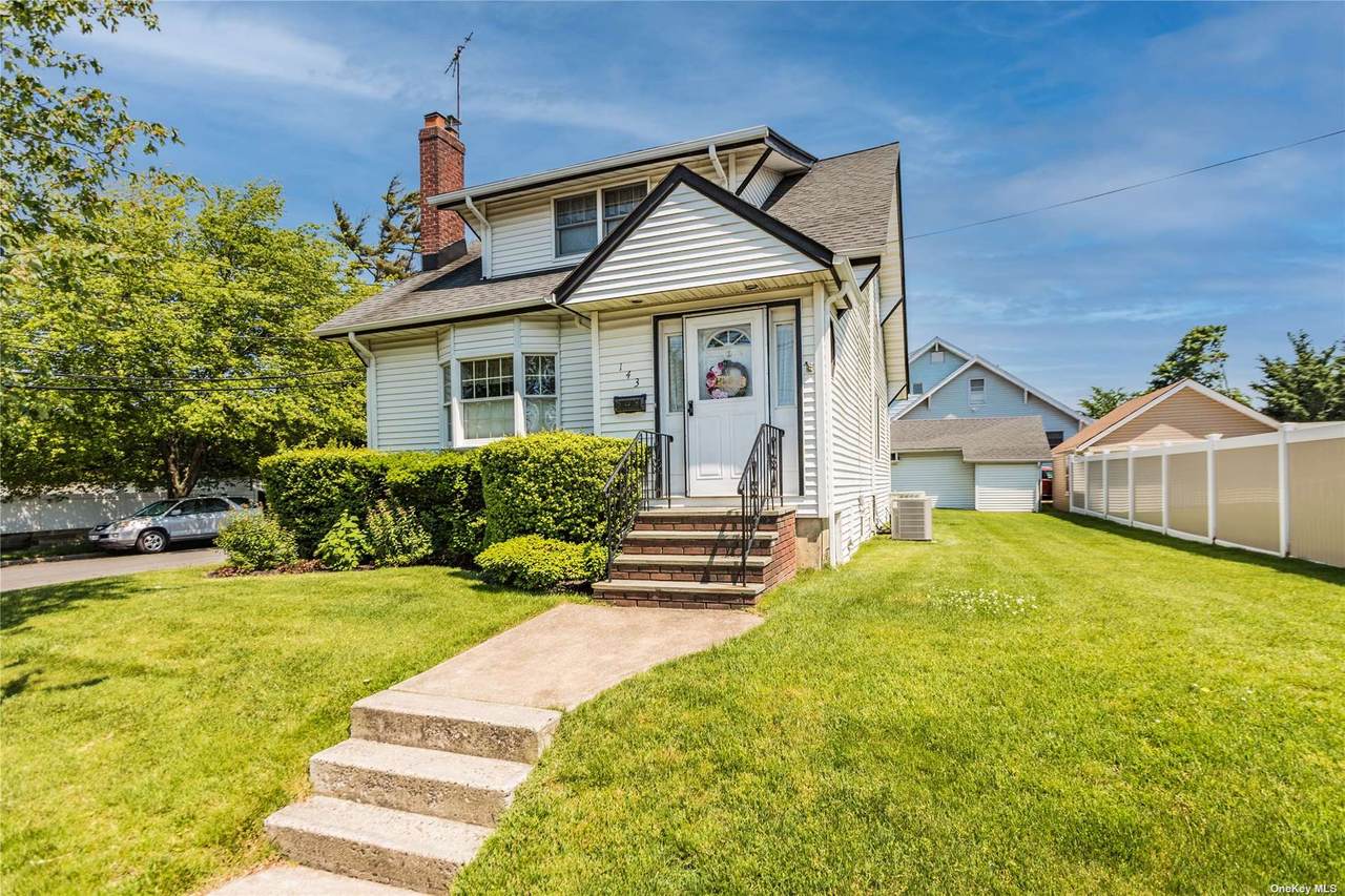 143 Rutland Avenue - Photo 1