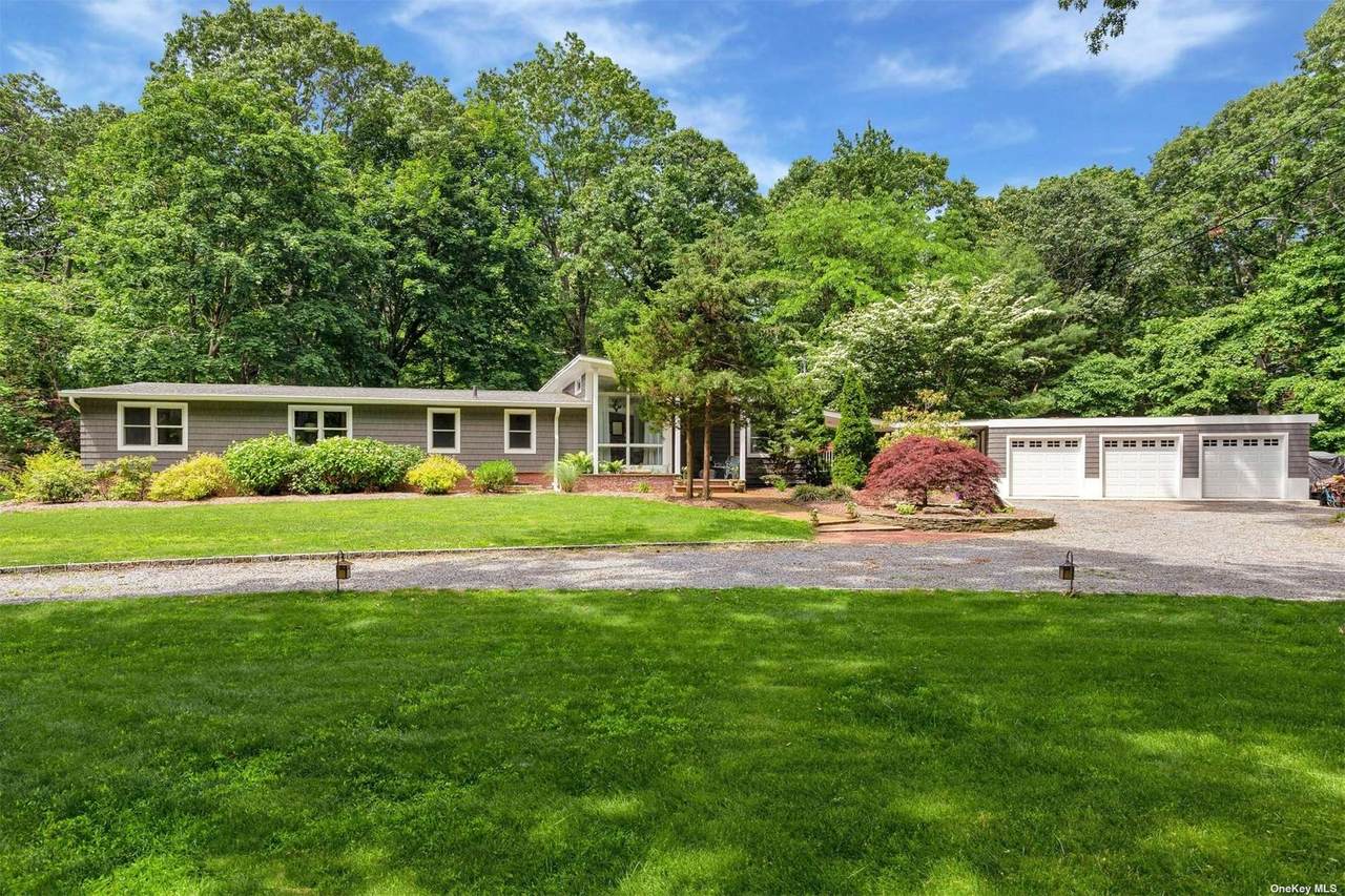 9 Target Rock Drive - Photo 1