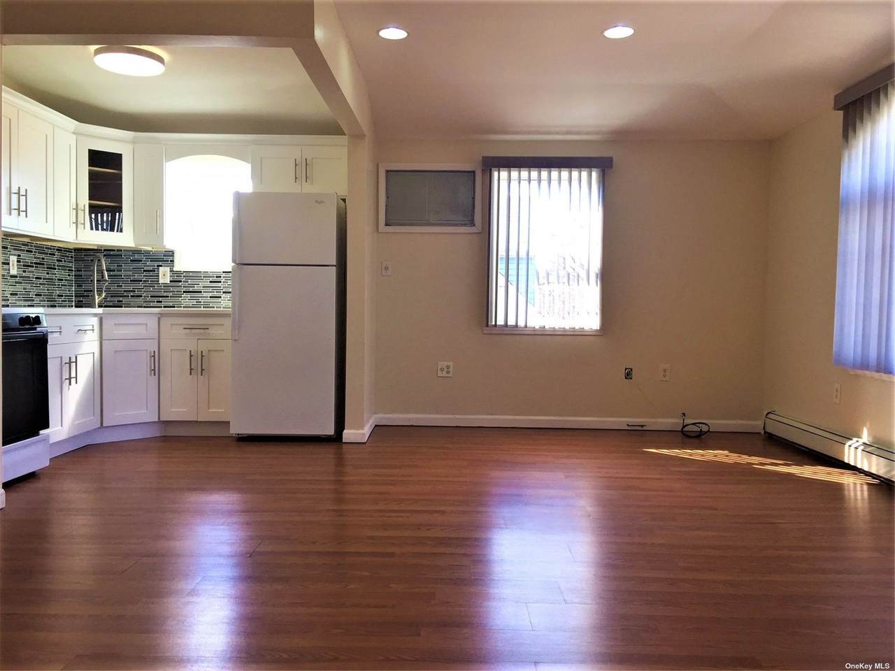 150-12 85th Drive - Photo 1