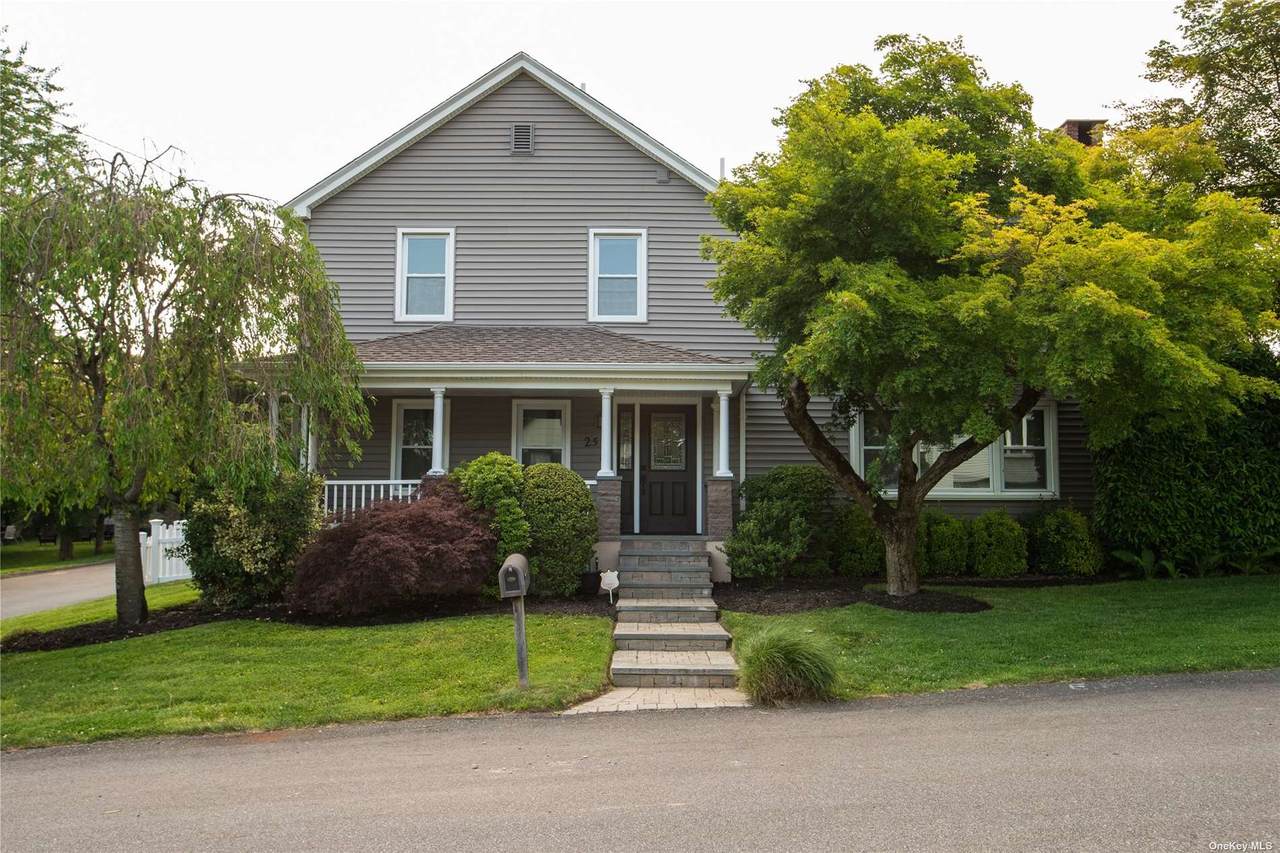 25 Hillside Avenue - Photo 1