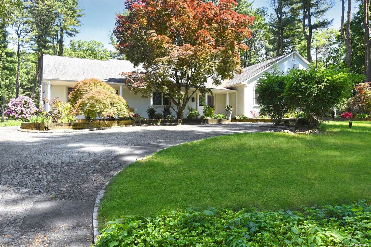 3 Dorchester Drive - Photo 1