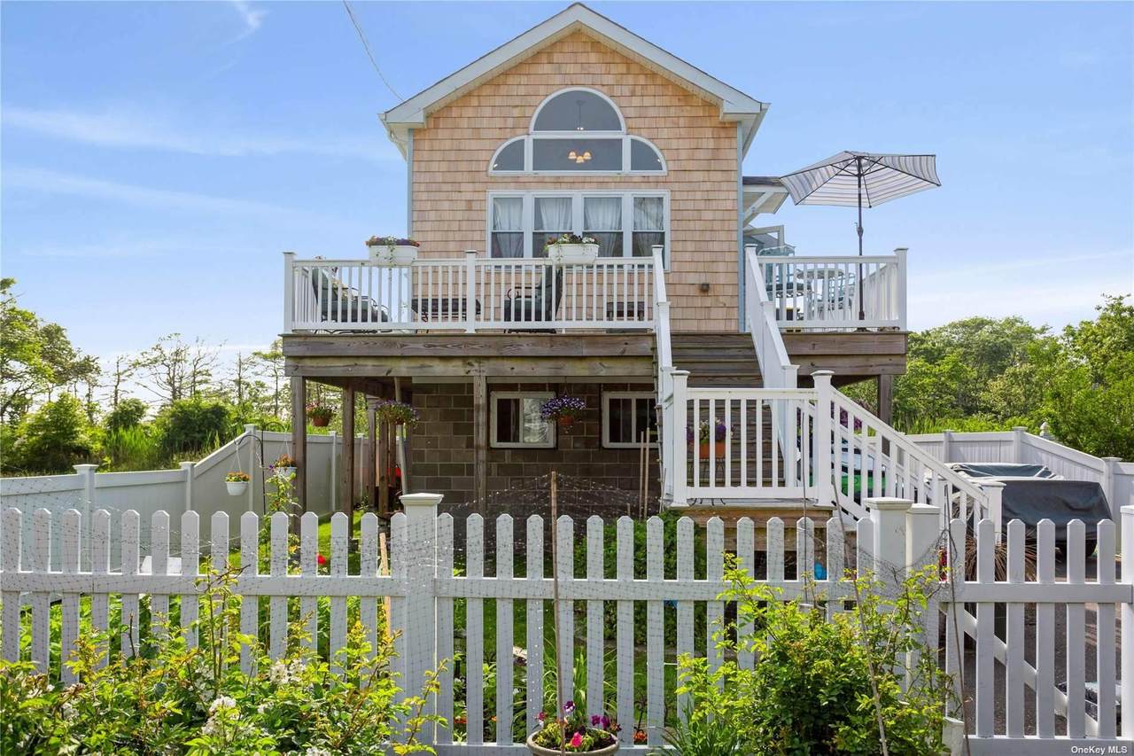 58 Laurelton Drive - Photo 1