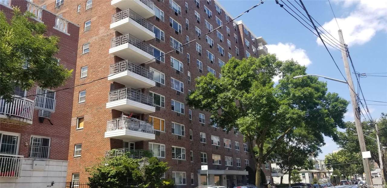 88-20 Parsons Boulevard - Photo 1