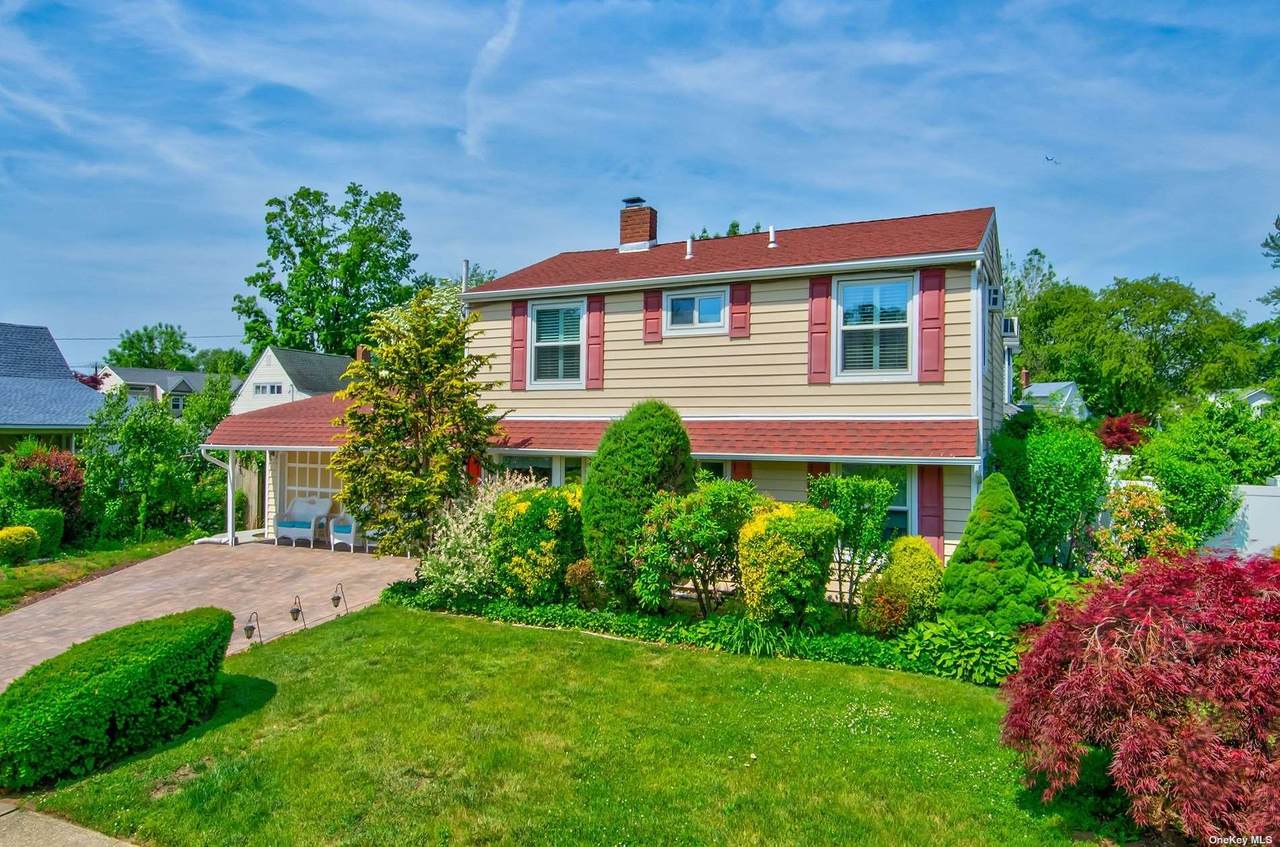 38 Pleasant Lane - Photo 1
