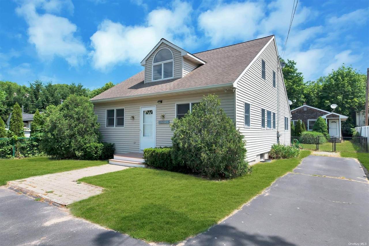 1480 Factory Avenue - Photo 1
