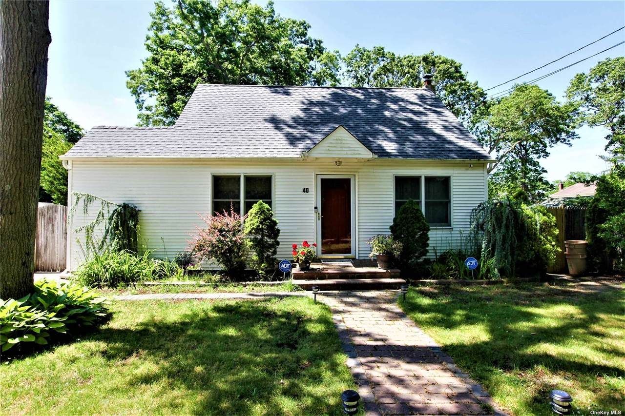 40 Kirk Avenue - Photo 1