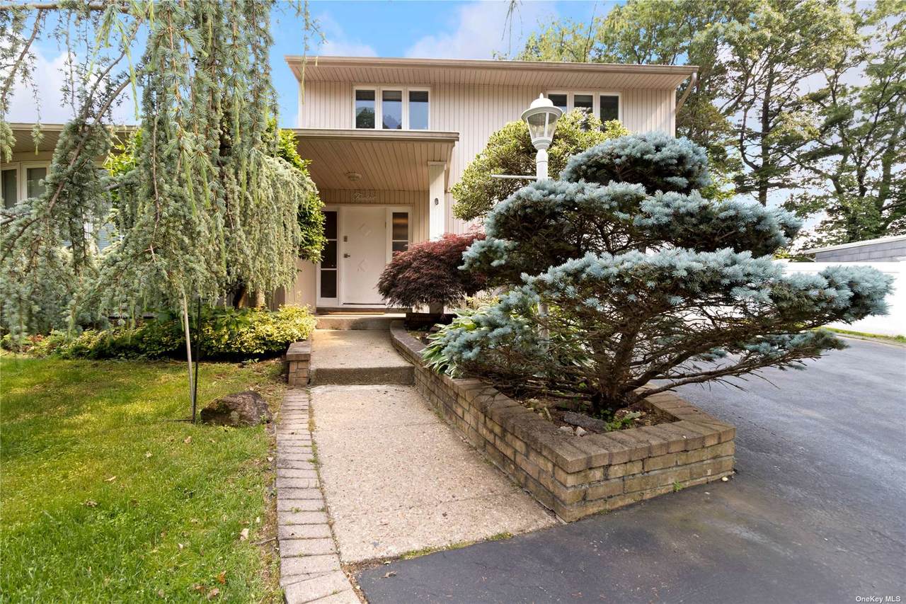 12 Beth Lane - Photo 1