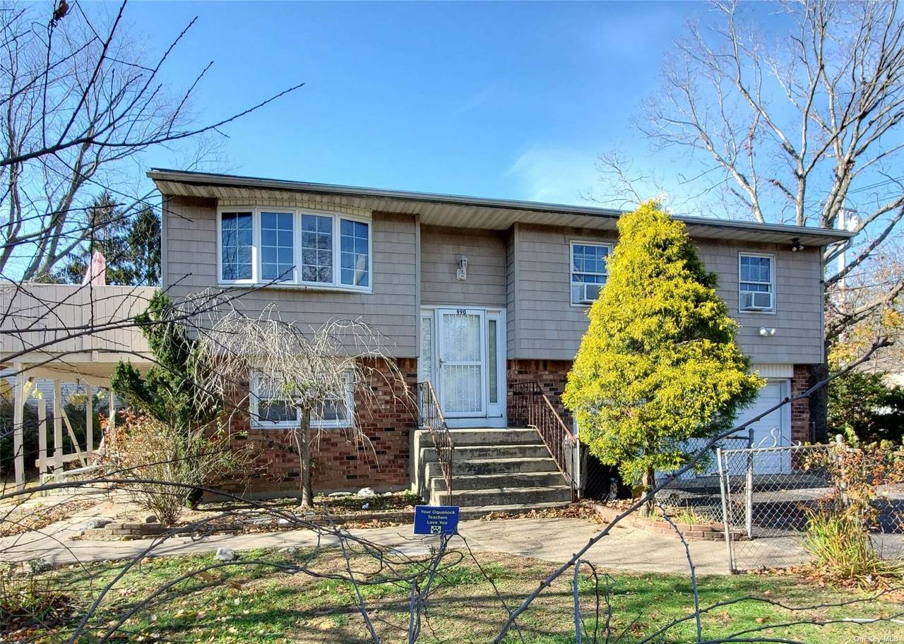990 Martinstein Avenue - Photo 1