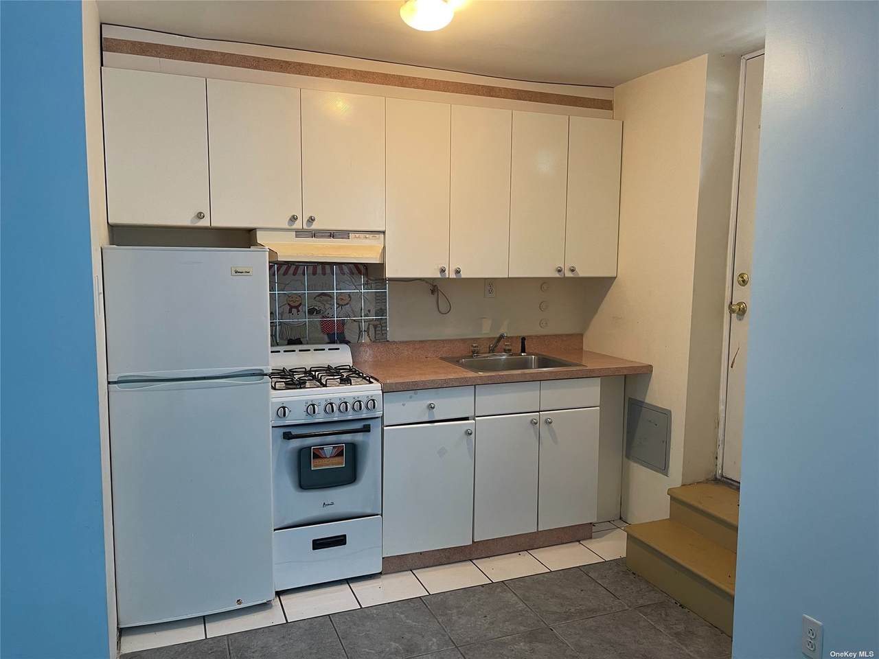 141-40 72nd Drive - Photo 1