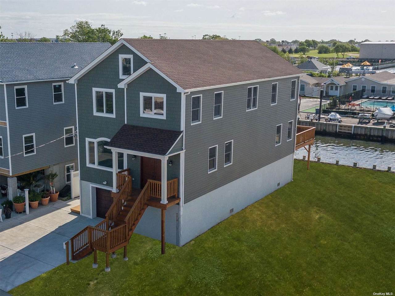 173 West Boulevard - Photo 1