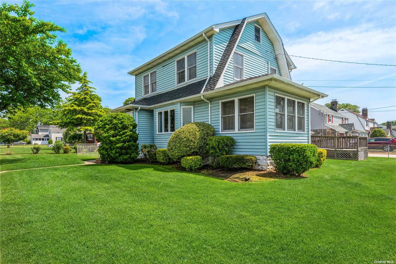 536 Central Avenue - Photo 1