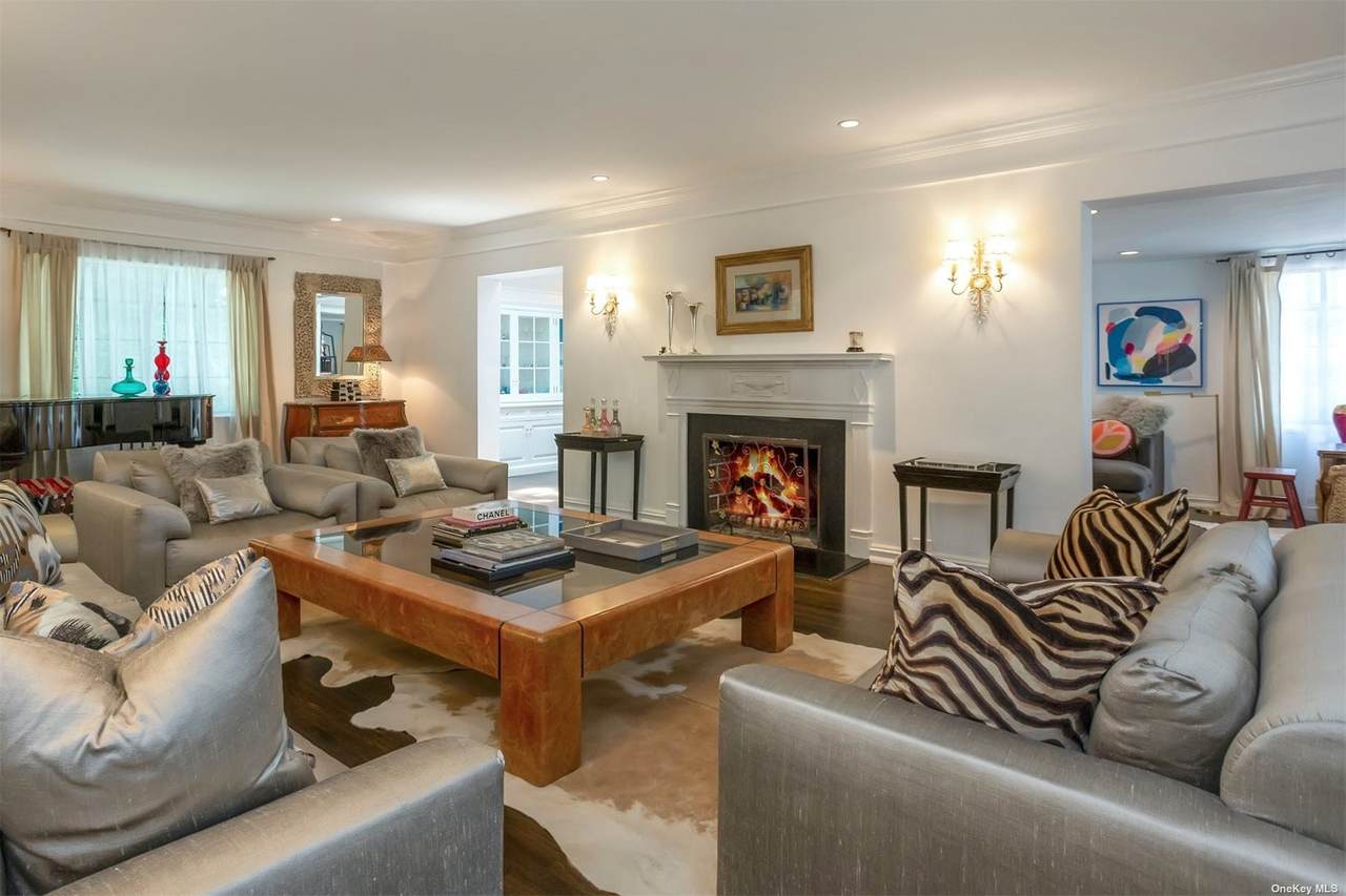 8 Old Pond Road - Photo 1
