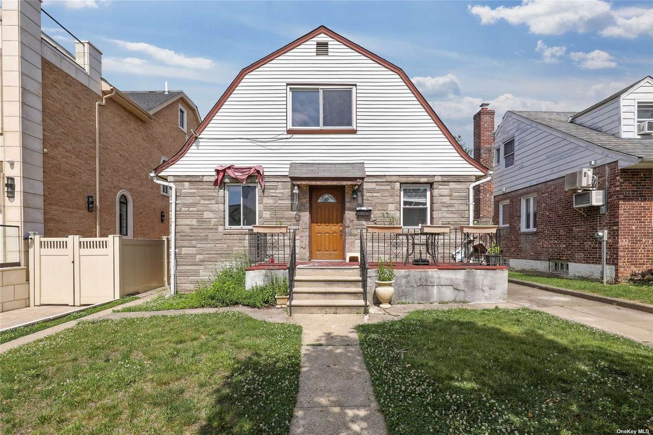 69-25 185th Street - Photo 1